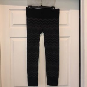 Lulu lemon Chevron pattern pants
